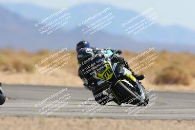 media/Mar-21-2025-CVMA Friday Practice (Fri) [[30cd4fe323]]/5-Racer 4/Session 4 (Turn 16)/